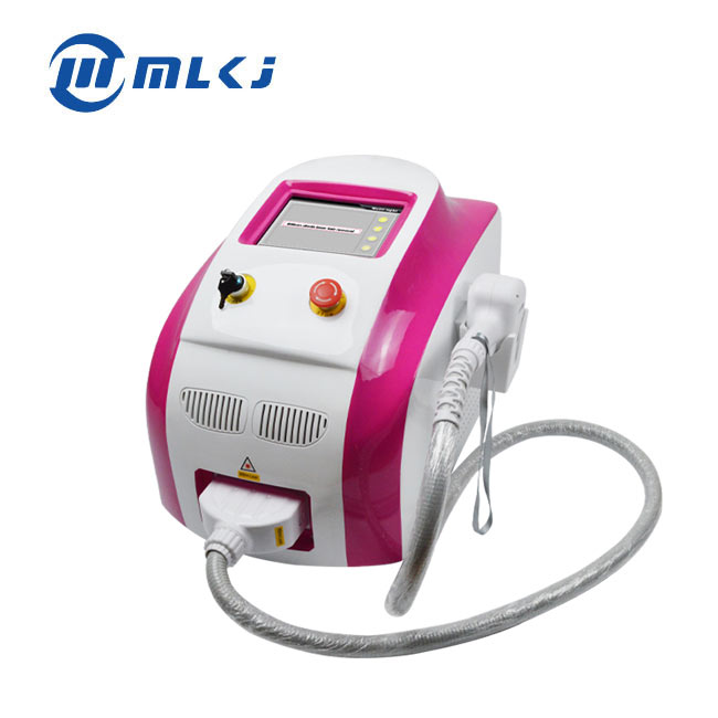 Chine La FDA a approuvé l'enlèvement médical de diode laser de la FDA 808 nm indolore avec le refroidissement de TEC usine